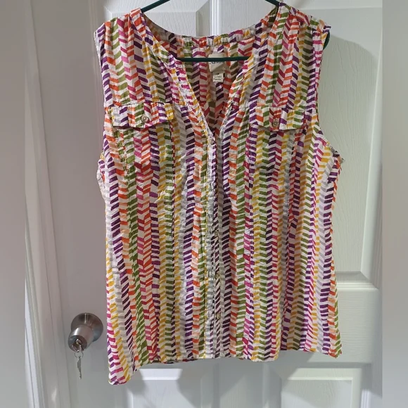 G.H. Bass & Co. Colorful Chevron Blouse - Picture 1 of 7